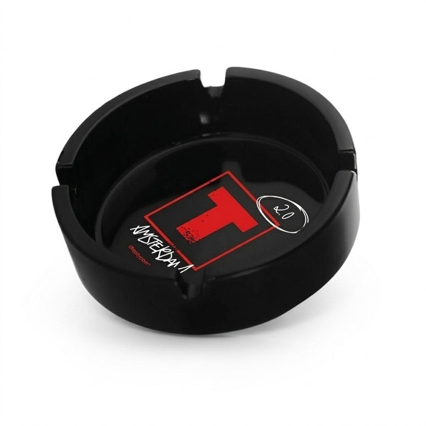 Black Glass Ashtray (TYSON 2.0)