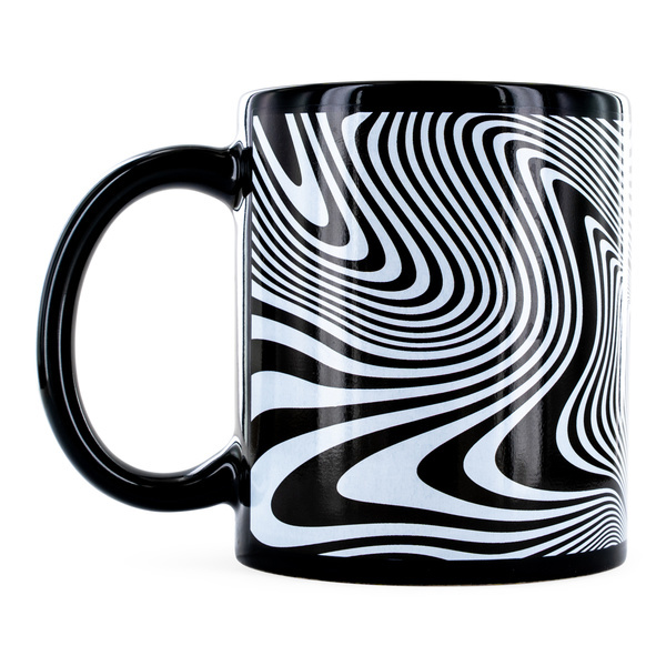 Sipnosis Mug (Zamnesia)