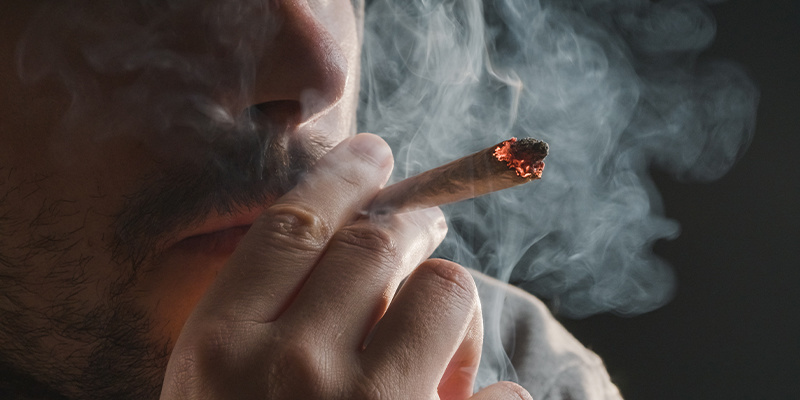 Understanding how inhaling weed works