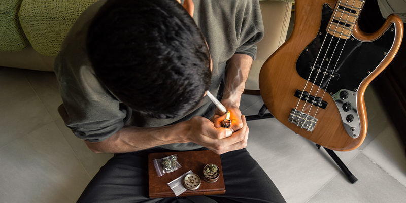 Benefits and challenges of being a functional stoner