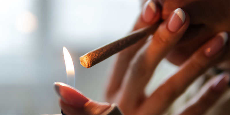 A better way to smoke: Tobacco-free spliffs