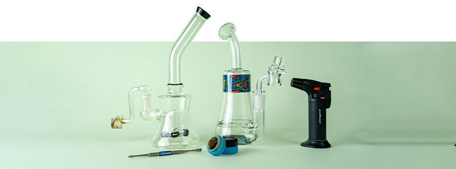 Buy dabbing rigs and equipment at Zamnesia