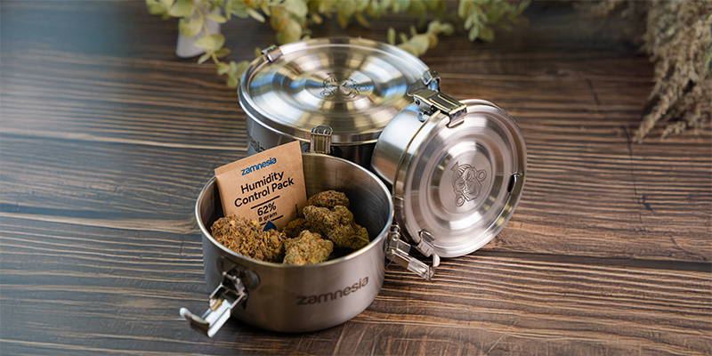 Best containers and tools for curing