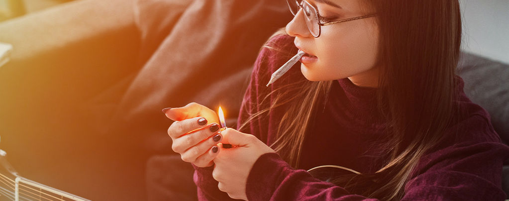 Create A Stoner Room With These 10 Ideas